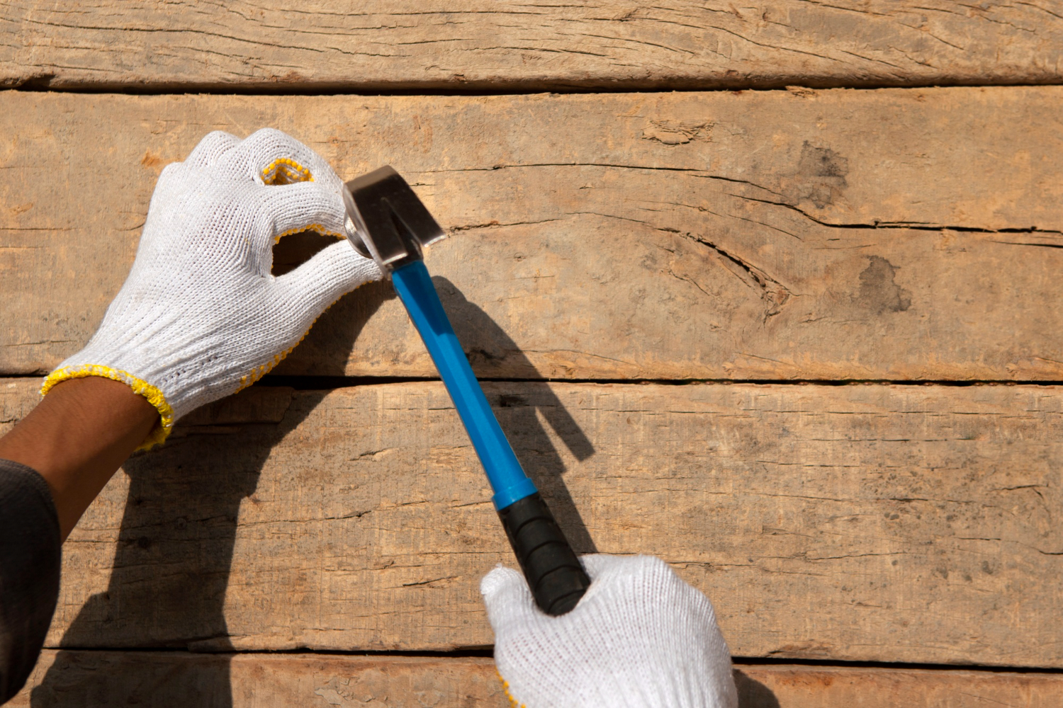 Shield Your Outdoor Space: A Comprehensive Guide on Using Fence Sealers to Weather the Storm