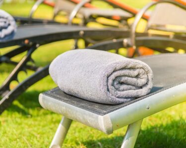 woven throw blanket